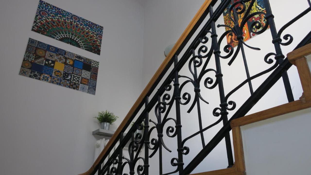 Wierzbno Hostel Warschau Buitenkant foto